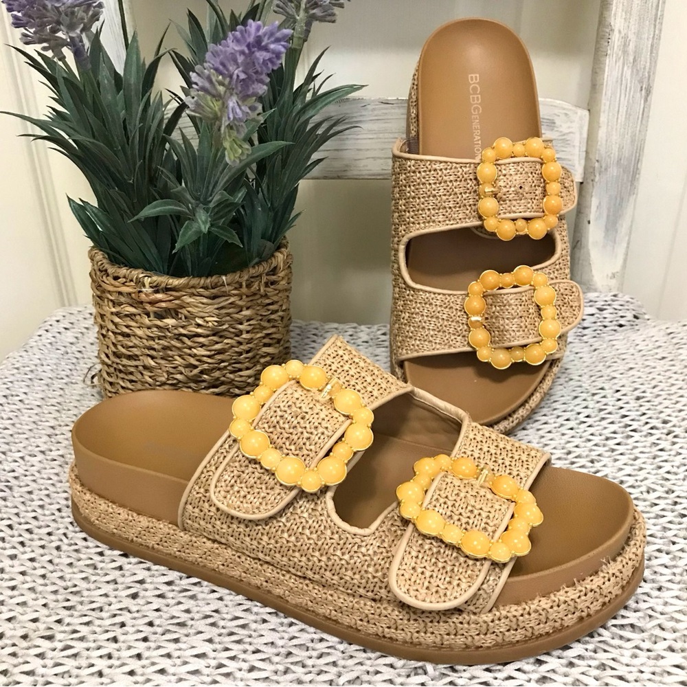 BCBGeneration Bexxie Slide Sandal